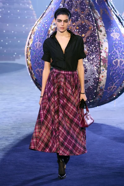 Look 52